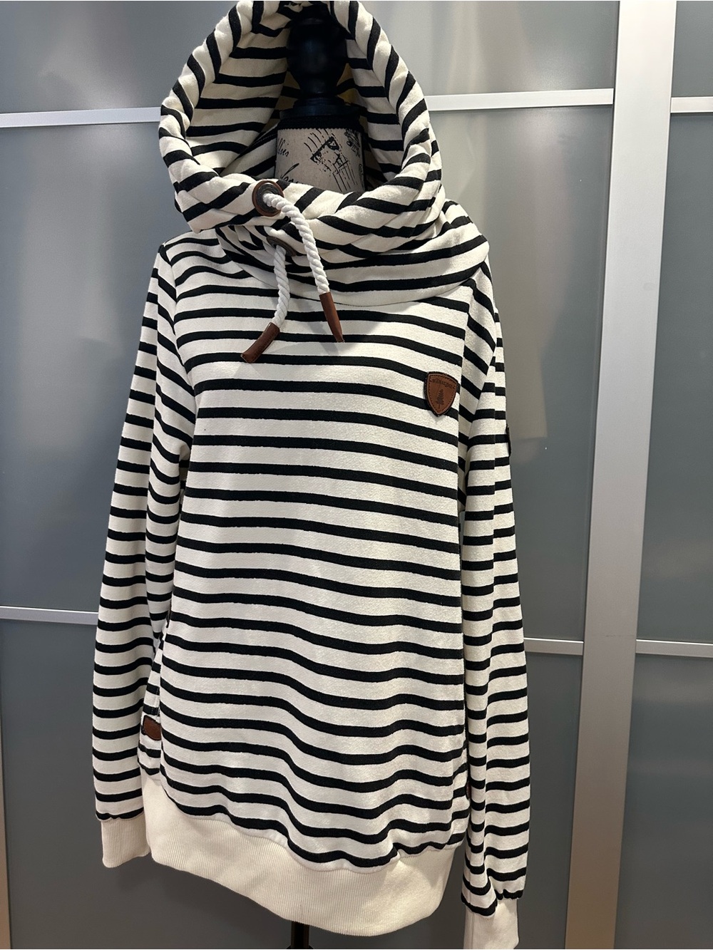 Wanakome Black and White Striped Cowl Pullover